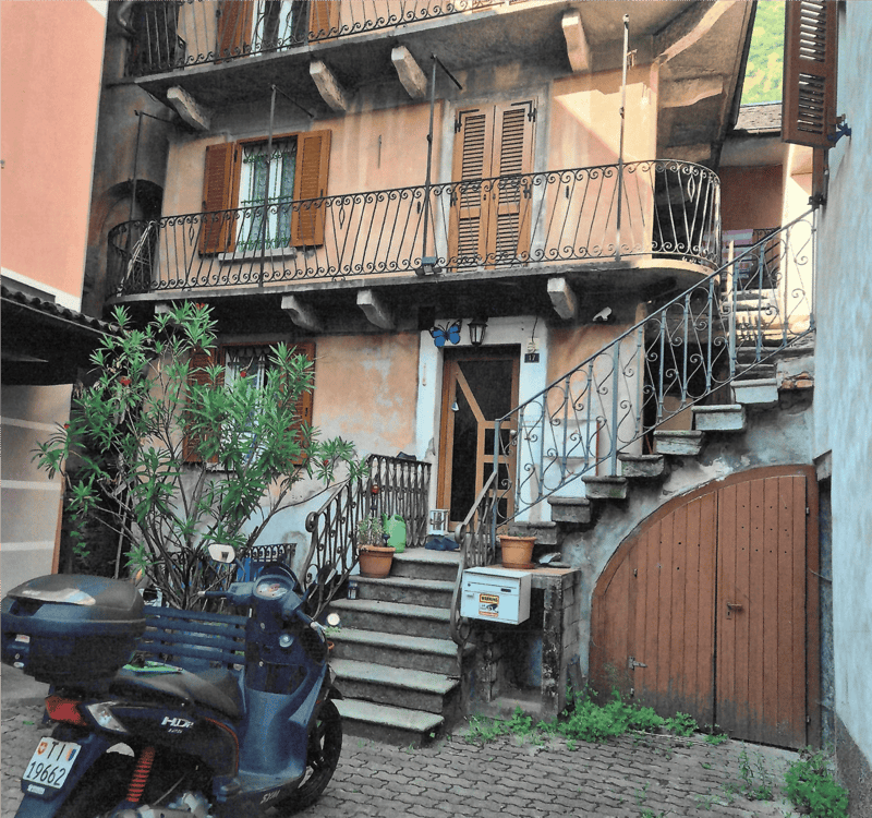 Malvaglia - Casa nel vecchio borgo (1)