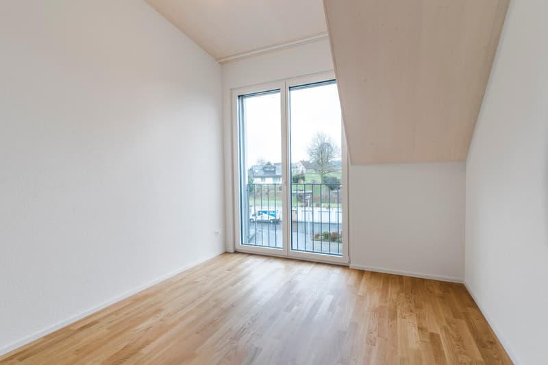 Charmante Dachwohnung an ruhiger Lage (8)