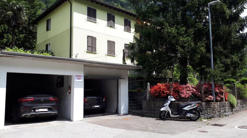 Casa bifamiliare, posizione residenziale soleggiata (3)