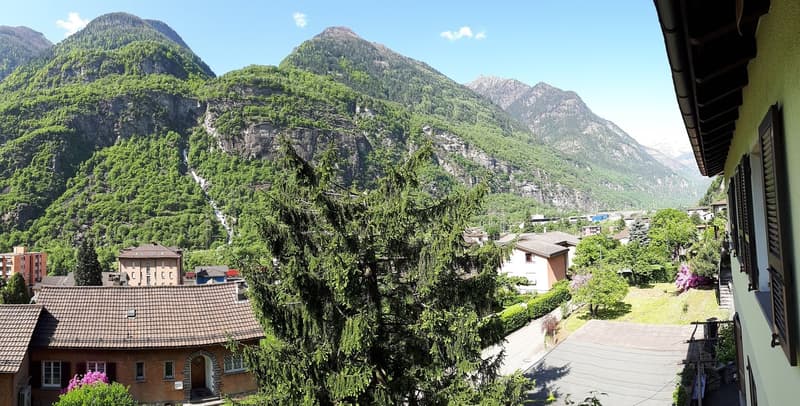 Casa bifamiliare, posizione residenziale soleggiata (7)