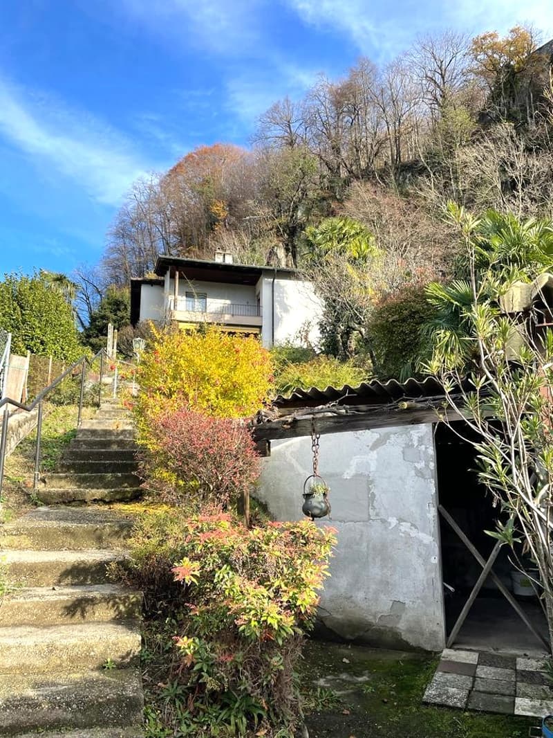 Arbedo, grande casa 5.5 locali, vista aperta (13)