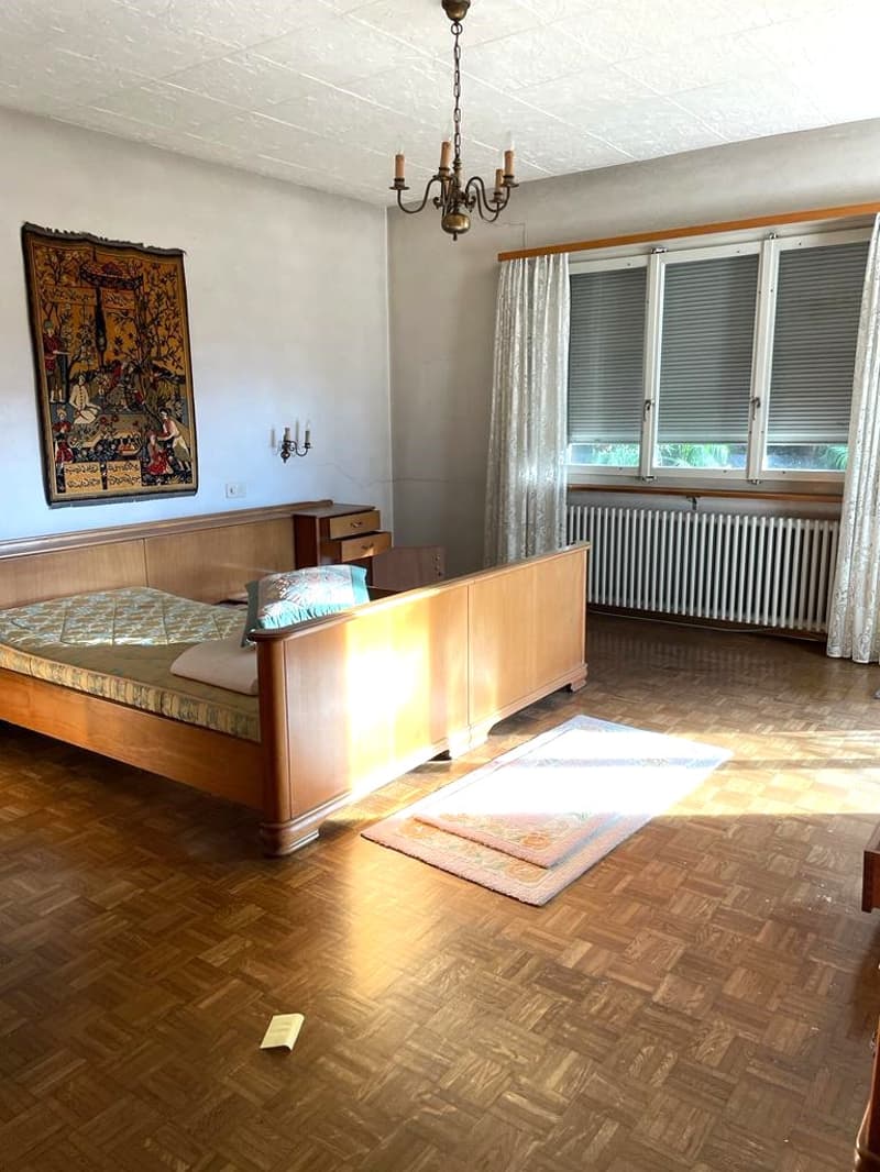 Arbedo, grande casa 5.5 locali, vista aperta (9)