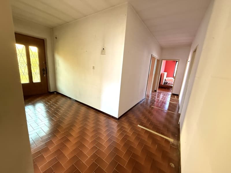 Casa 5.5 locali, ampliabile, zona residenziale (9)