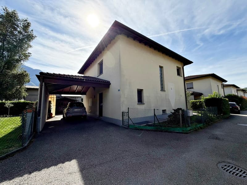 Spaziosa Villetta a 2 passi da asilo e scuole (2)