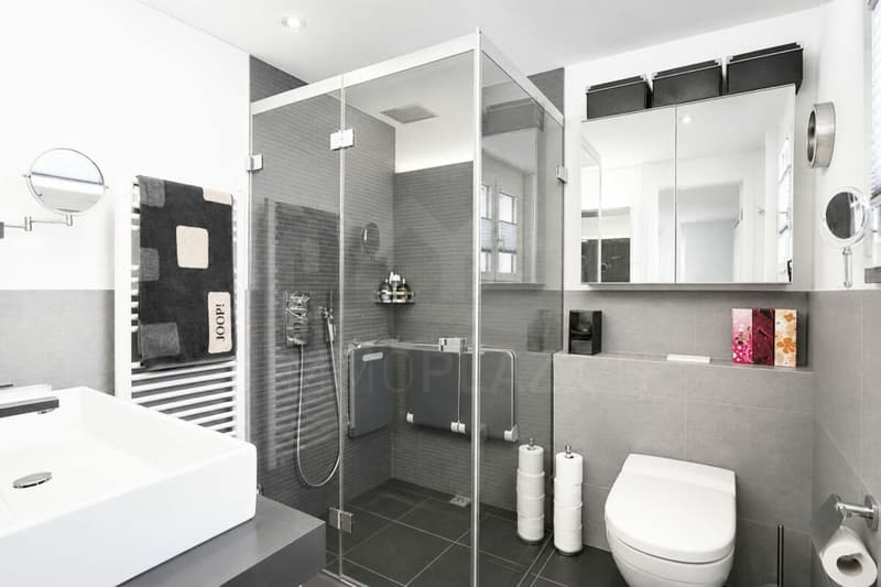 Schöne 3½ Zi.-Ferienwohnung an ruhiger Lage in Savognin (4)