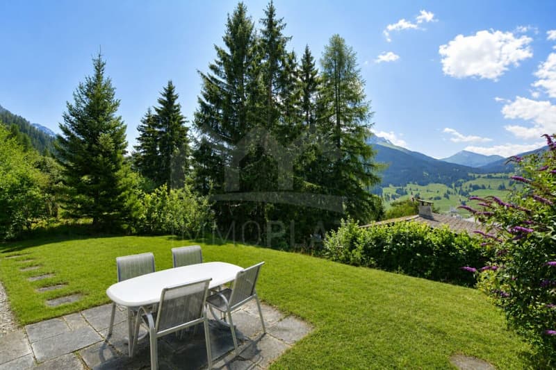 Heimeliges Ferienhaus an ruhiger Südhanglage in Savognin (3)