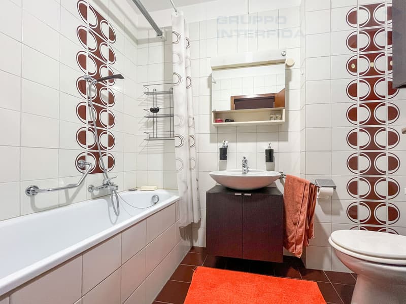 bagno con vasca