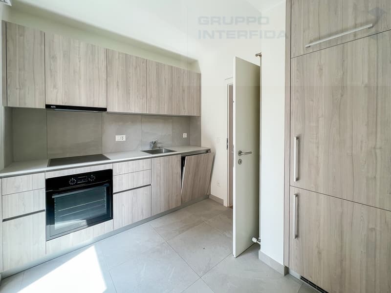 APPARTAMENTO 3.5 LOCALI PARZIALMENTE RISTRUTTURATO (6)