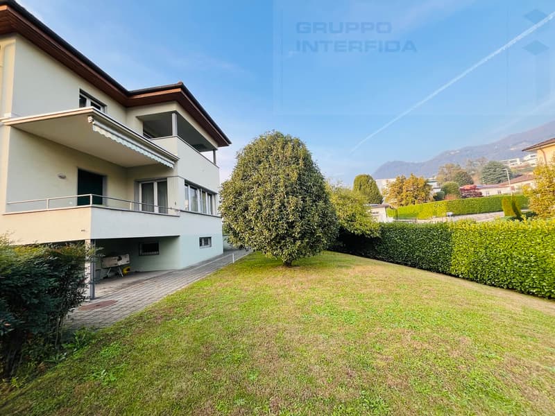 GRANDE CASA UNIFAMILIARE (3)