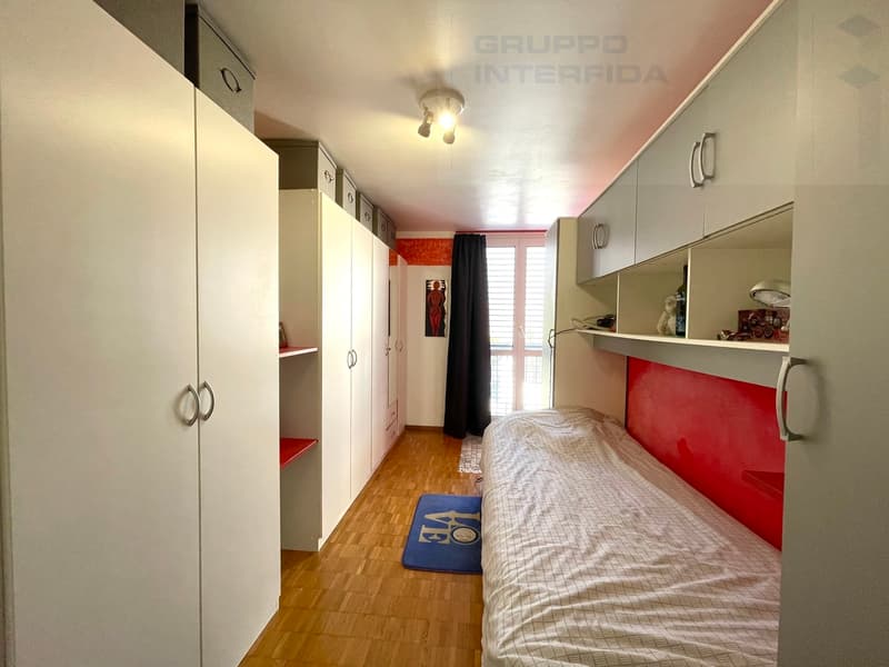 BELLA CASA CON AMPIE TERRAZZE E VISTA APERTA (6)