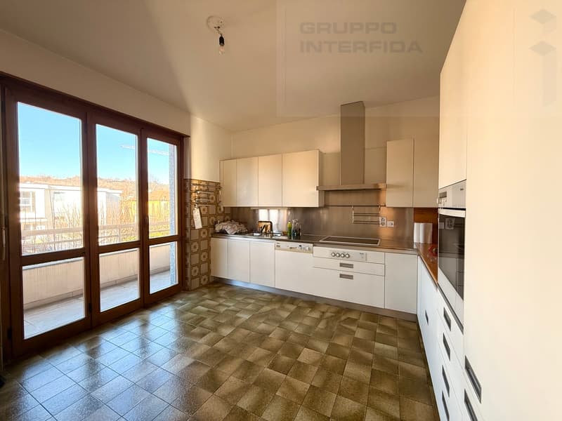 AMPIA CASA CON APP.TO INDIPENDENTE (6)