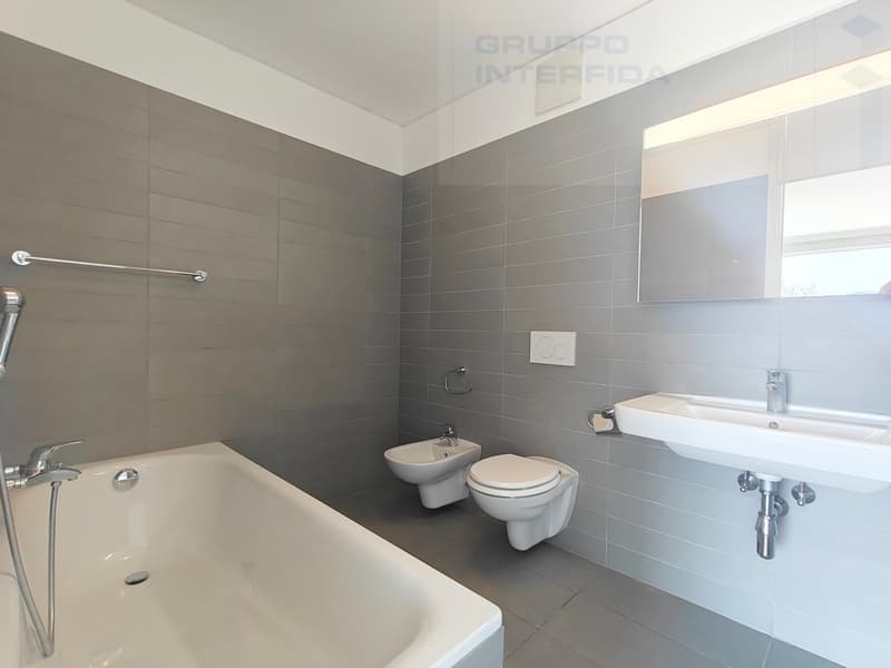 MODERNO APPARTAMENTO 3.5 LOCALI CON TERRAZZA (8)