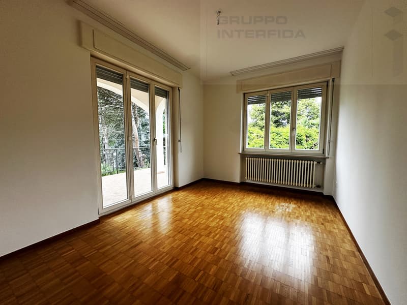 GRANDE CASA CON GIARDINO /SUBENTRO (10)