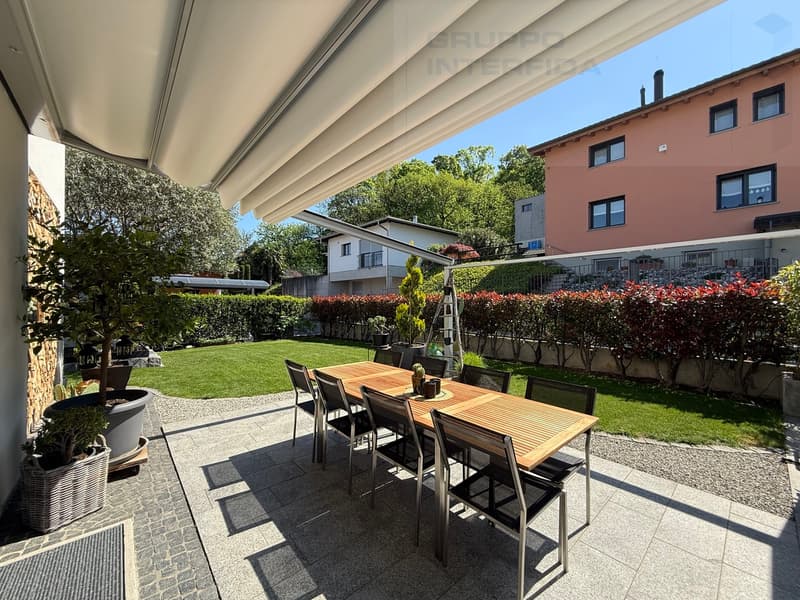 AFFASCINANTE CASA CON GIARDINO IN ZONA PANORAMICA (4)