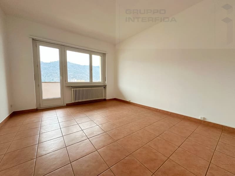 APPARTAMENTO 3.5 LOCALI CON BALCONE (5)