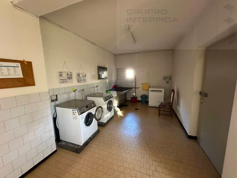 2.5 LOCALI RISTRUTTURATO (9)