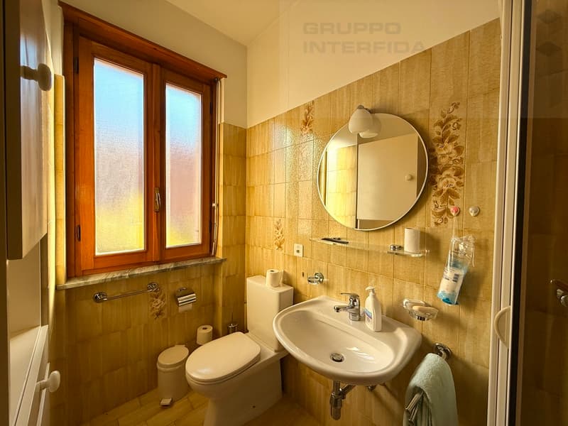 AMPIA CASA CON APP.TO INDIPENDENTE (10)