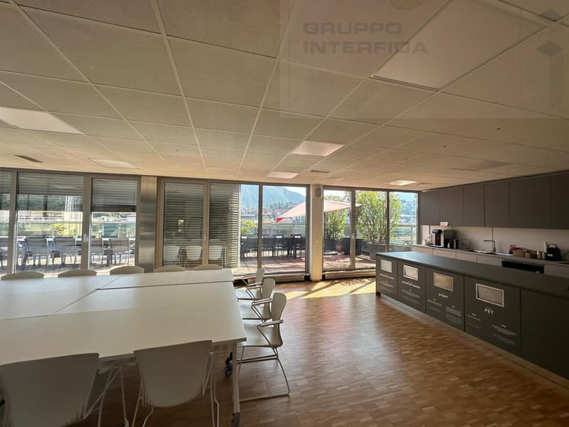 AFFITASI UFFICIO/SPAZIO EVENTI CON TERRAZZA (3)