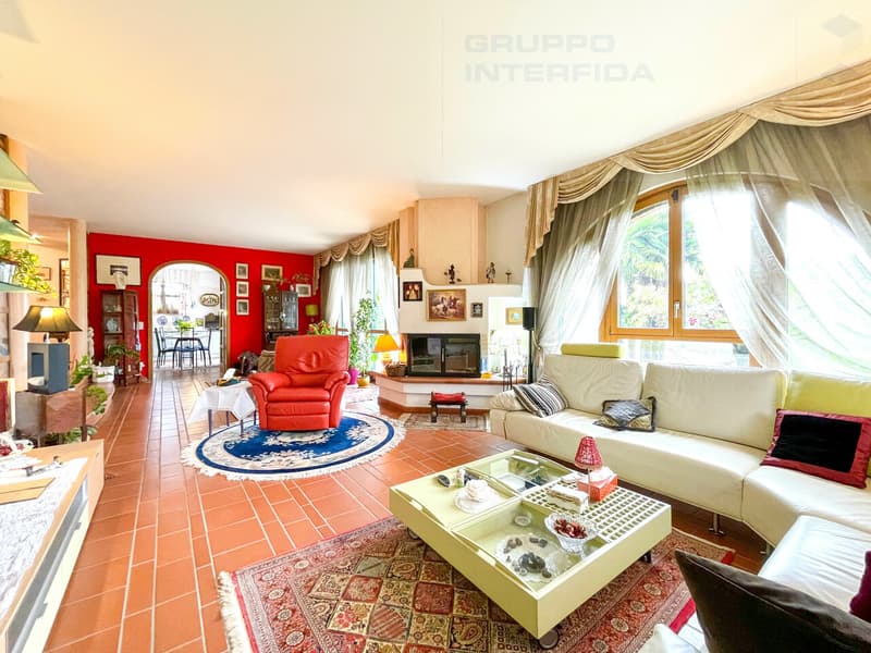 GRANDE VILLA CON PISCINA E DEPENDANCE (5)