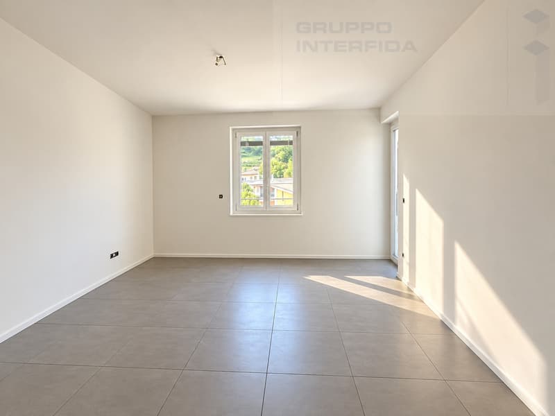 BEL 3.5 LOCALI RISTRUTTURATO CON BALCONE E POSTO AUTO (4)