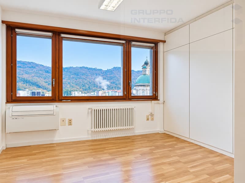 UFFICIO 6 LOCALI NEL CENTRO DI CHIASSO (6)