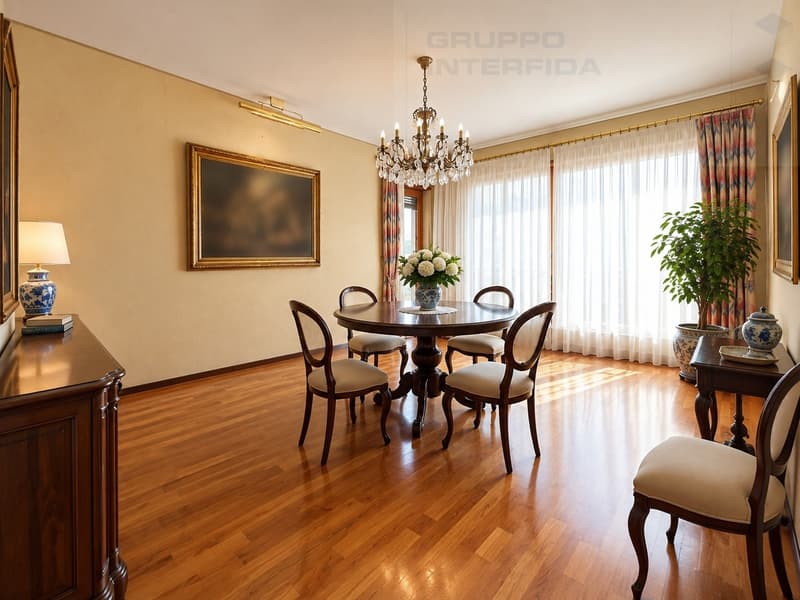 AFFASCINANTE VILLA IN ZONA PANORAMICA (6)