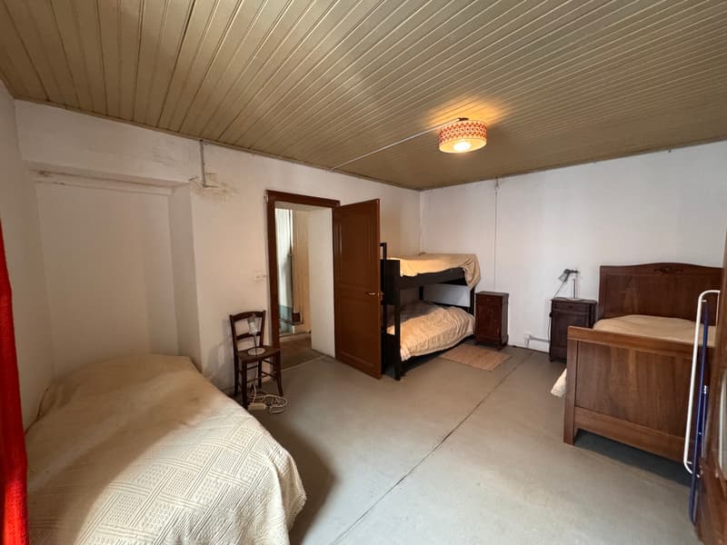 CASA RUSTICA NEL NUCLEO (7)