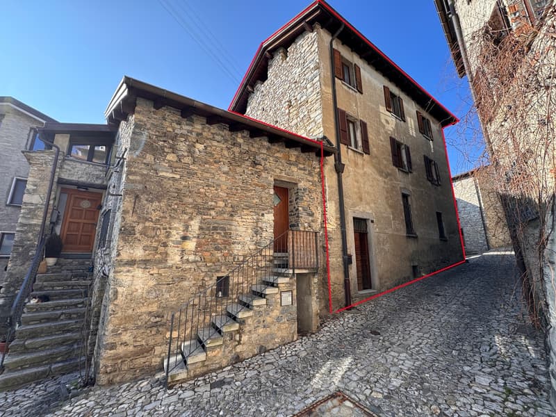 CASA RUSTICA NEL NUCLEO (2)