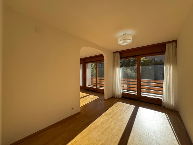BELLA VILLA BIFAMILIARE 5.5 LOCALI (6)