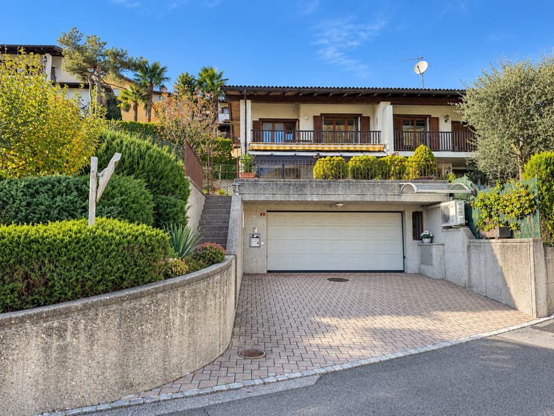 CASA CON GIARDINO E AMPIA TERRAZZA IN POSIZIONE PANORAMICA (4)