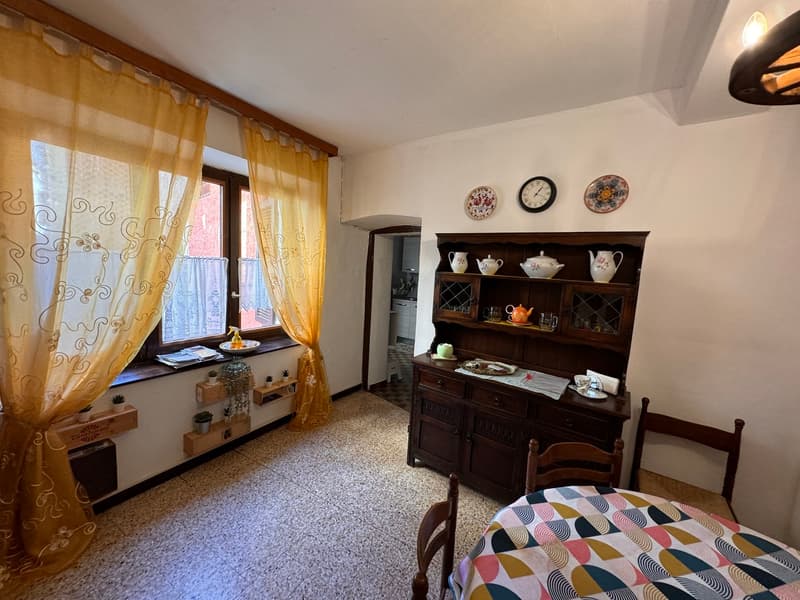 CASA DI NUCLEO CON 2 APPARTAMENTI (2)