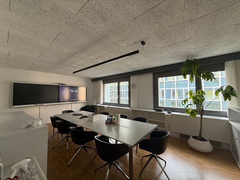 UFFICIO IN POSIZIONE CENTRALE (3)
