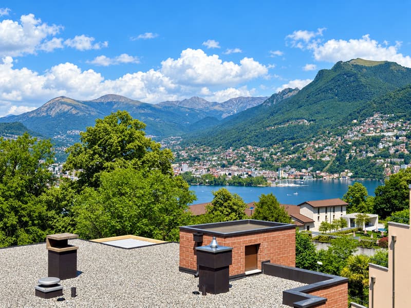 ATTICO 5 LOCALI CON VISTA LAGO (12)