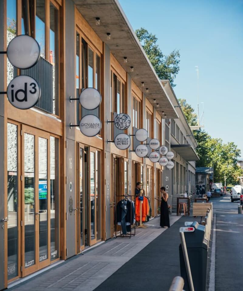 Arcade commerciale de 75 m2 en centre-ville (6)