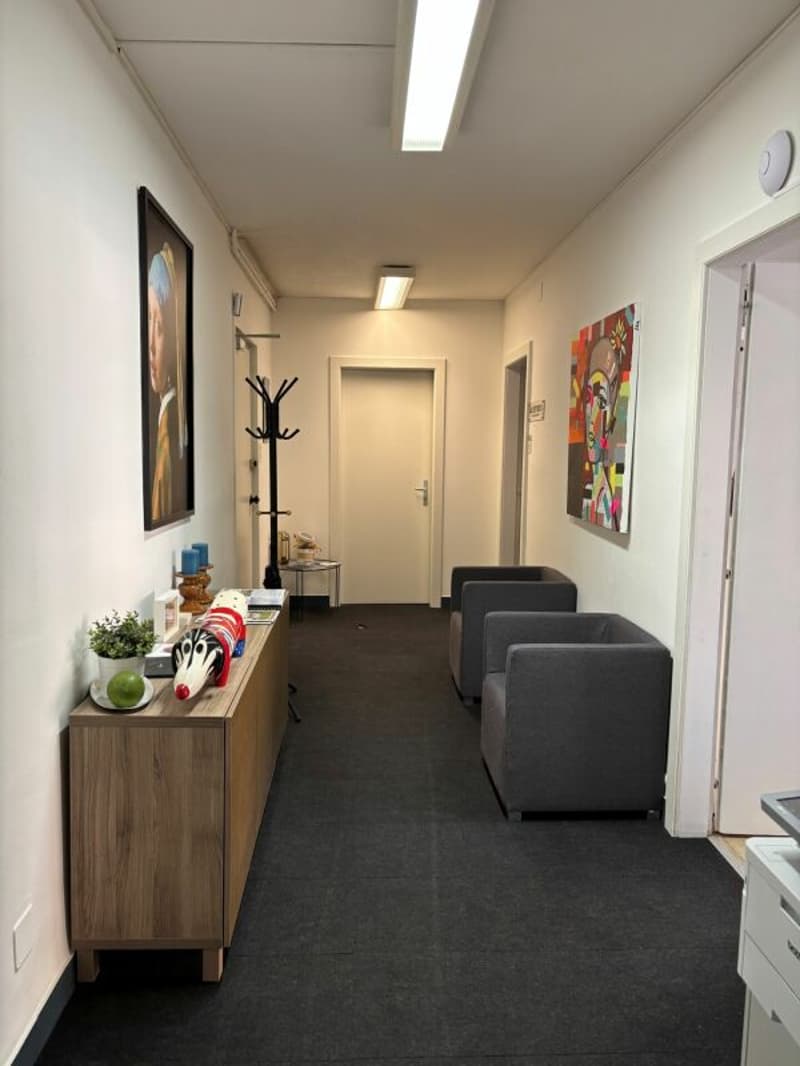 Bureau de 117 m2 à deux pas de la gare de Lausanne (5)