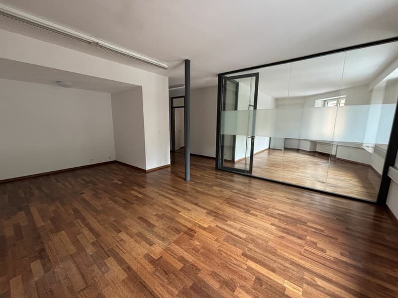 Bureau de 208 m2 au coeur de Lausanne (2)