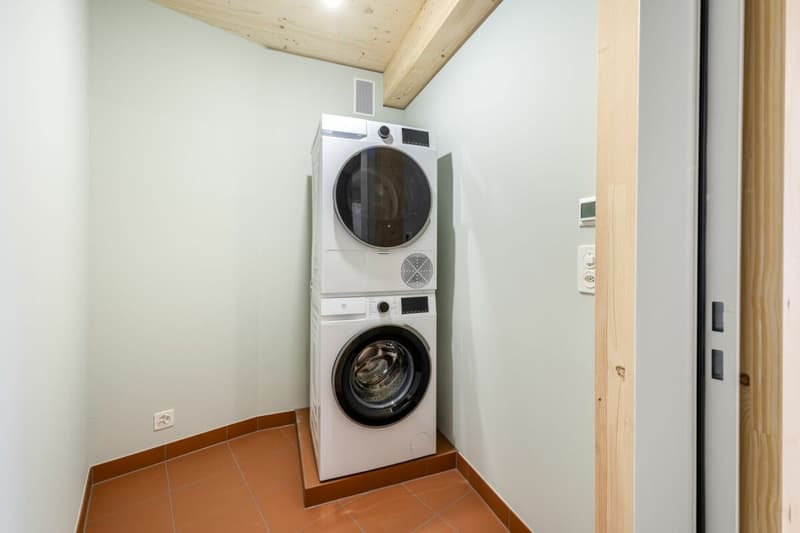 Aeschbachquartier Aarau - Hofhaus: Grosszügige 2.5 Zimmerwohnung mit Terrasse (8)