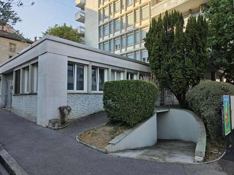 Vue extérieur du bâtiment