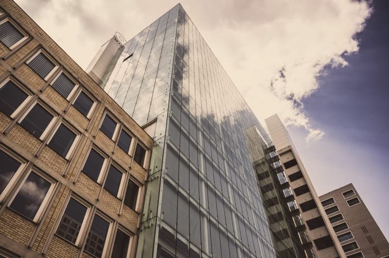 Office Tower - Büros im 12. OG im Traumsicht (12)