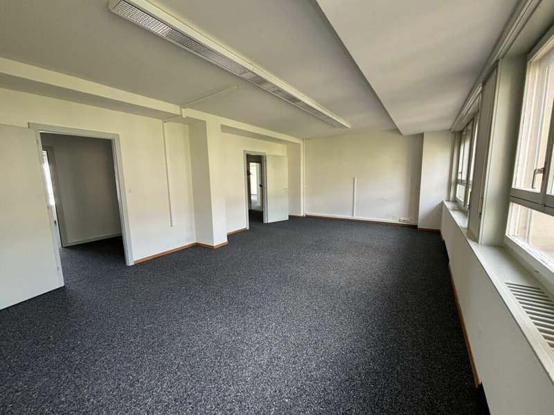 Bureau de 312 m2 en centre-ville de Lausanne (1)