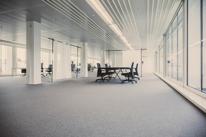 Entdecken Sie unser ikonisches Bürohochhaus (2)
