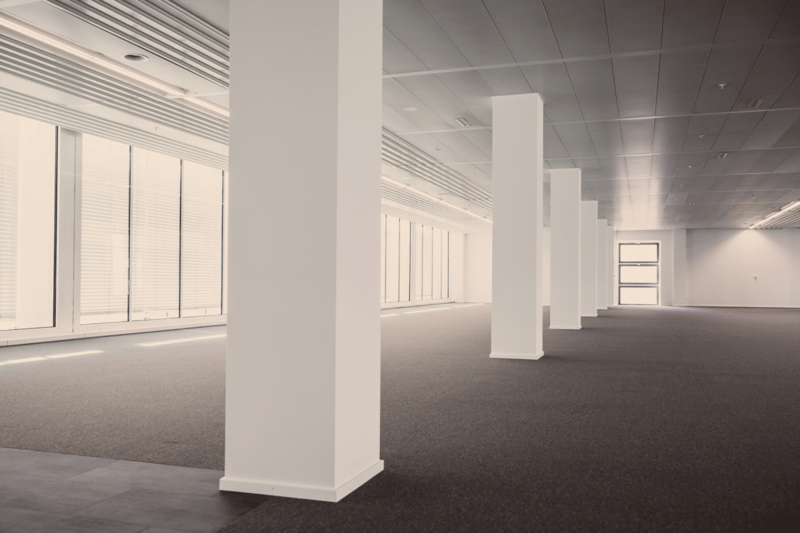 Entdecken Sie unser ikonisches Bürohochhaus (13)
