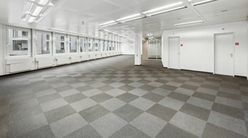 Work & View - 111 m² Büro mit Dachterrasse im Herzen der Stadt (4)