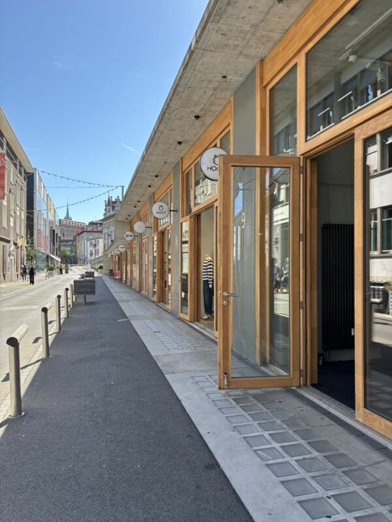 Arcade Commerciale de 79 m² au Coeur du Flon, Lausanne (5)