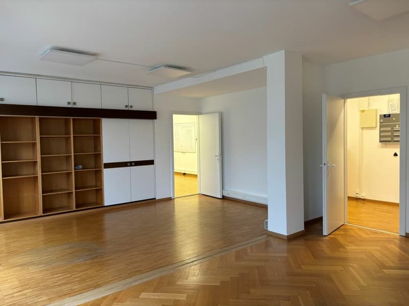 Bureau de 238 m2 à deux pas de la gare (5)