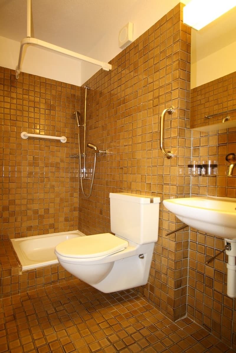 Dusche.JPG