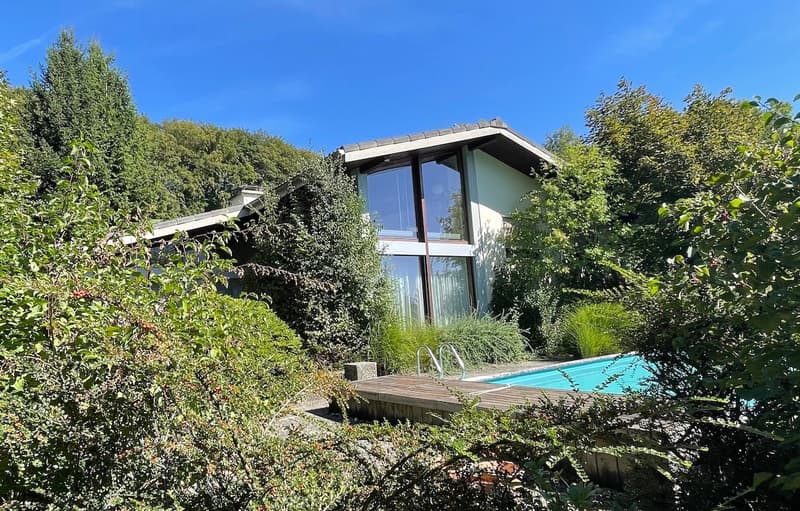 Familienhaus an bevorzugter Lage mit grossem Garten und Weitsicht in Balsthal - Naturpark Thal SO