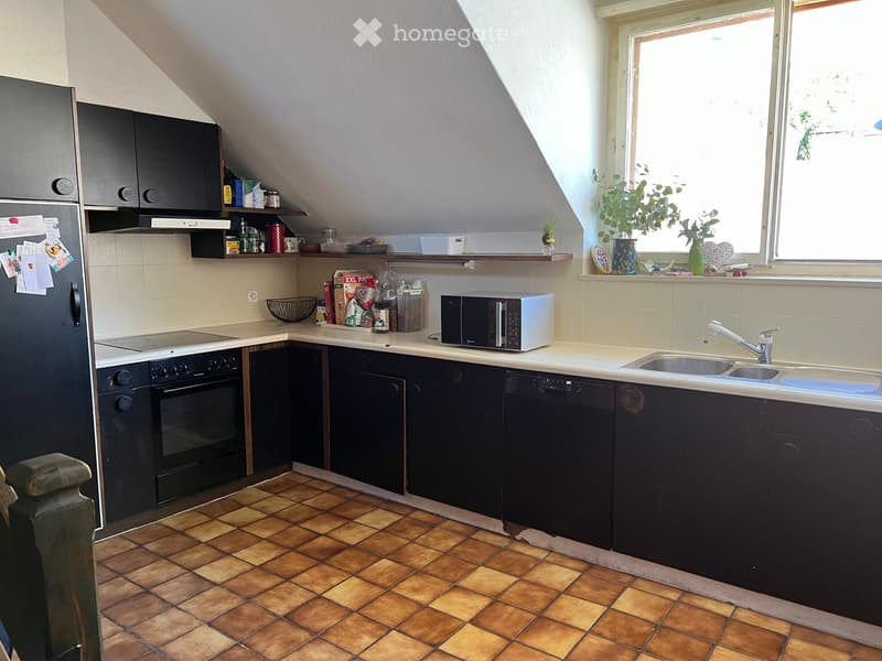 Magnifique duplex de 6 pièces avec cachet dans un bâtiment historique au Locle (7)