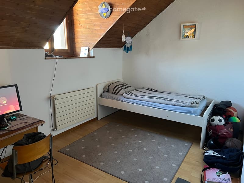 Magnifique duplex de 6 pièces avec cachet dans un bâtiment historique au Locle (3)
