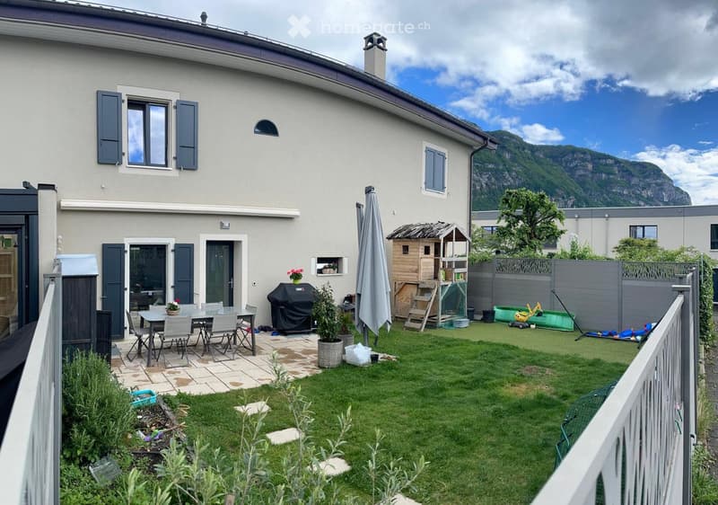 Maison contiguë à Veyrier (1)